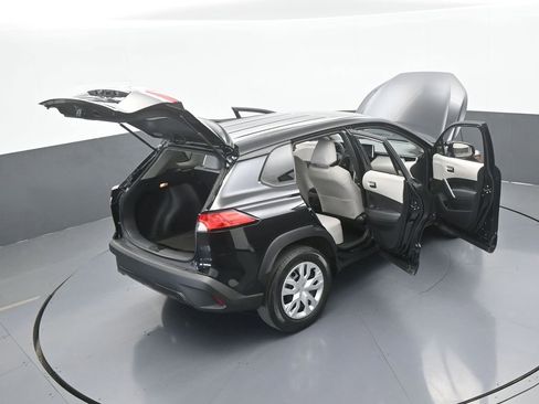 Used 2022 Toyota Corolla Cross L FWD image 61