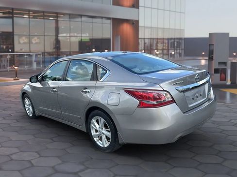 Used 2013 Nissan Altima 2.5 SV w/ 2.5SV Convenience Pkg image 6