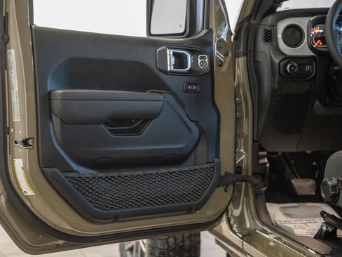 New 2026 Jeep Wrangler Sport AWD/4WD image 33
