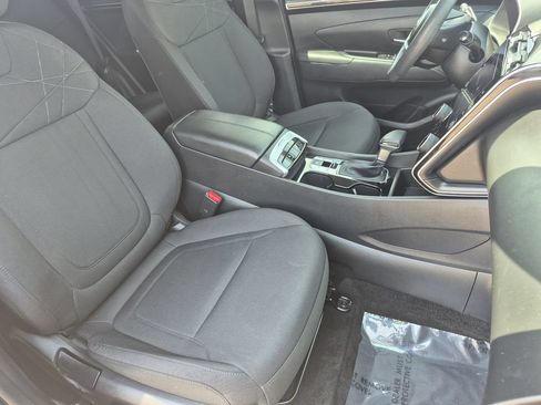 Used 2022 Hyundai Tucson SEL AWD/4WD image 16