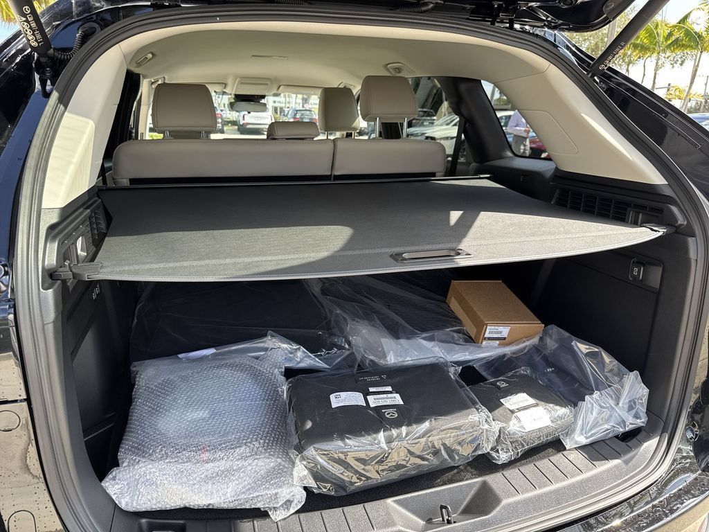 New 2026 MAZDA CX-70 SC Plus AWD/4WD image 57