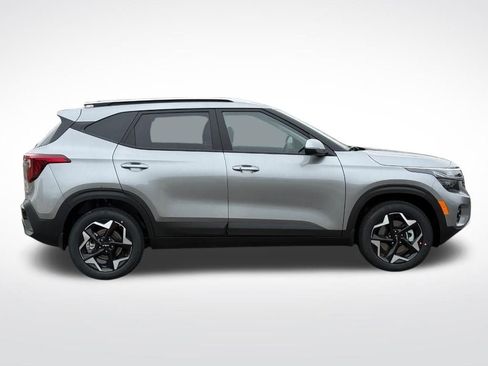 New 2026 Kia Seltos S AWD/4WD image 2