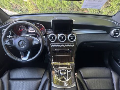 Used 2018 Mercedes-Benz GLC 300 image 7