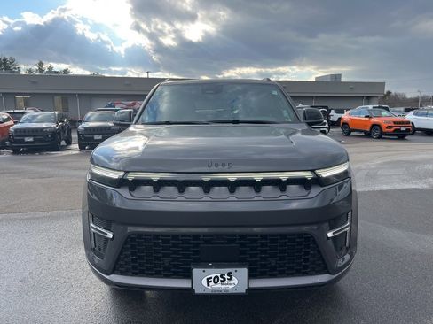 New 2026 Jeep Grand Wagoneer Limited image 2