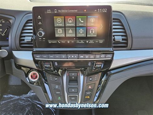 New 2026 Honda Odyssey Touring image 11