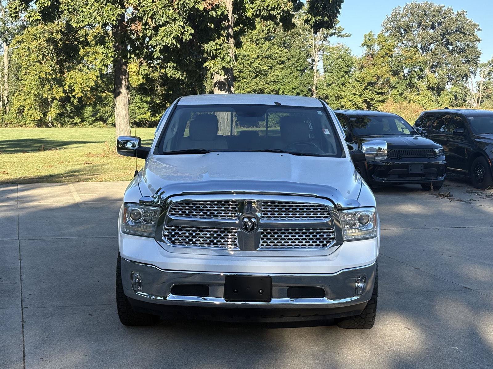 Used 2016 RAM 1500 Laramie w/ Convenience Group AWD/4WD image 19