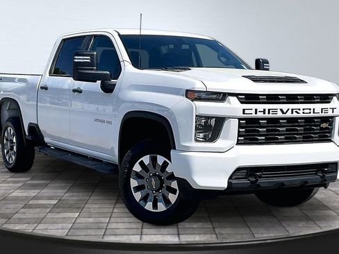 Used 2022 Chevrolet Silverado 2500 Custom AWD/4WD image 12