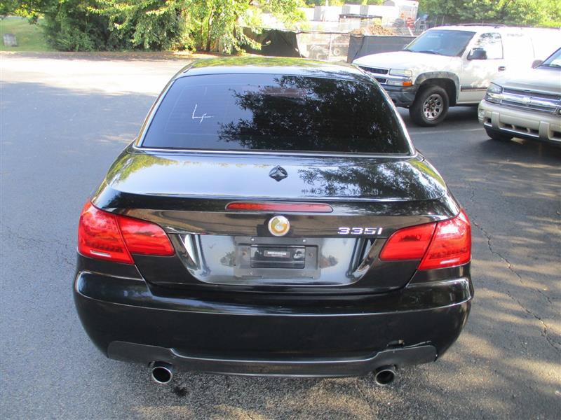 Used 2012 BMW 335i Convertible RWD image 22