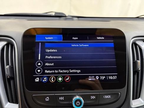 Used 2023 Chevrolet Malibu LT FWD image 46