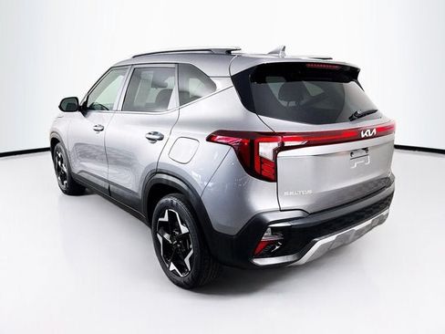 Certified 2024 Kia Seltos EX AWD/4WD image 7