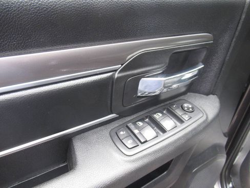 Used 2021 RAM 1500 Warlock w/ Electronics Group AWD/4WD image 14