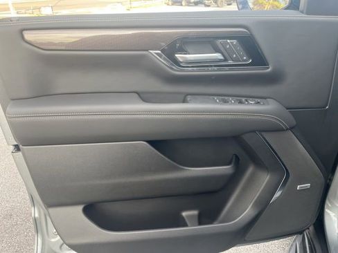 New 2026 GMC Yukon XL Elevation image 13