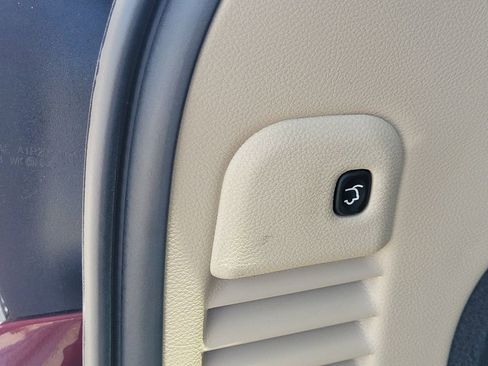 Used 2020 Jeep Grand Cherokee Limited RWD image 9