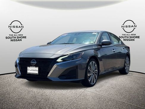 Certified 2025 Nissan Altima 2.5 SL FWD image 4