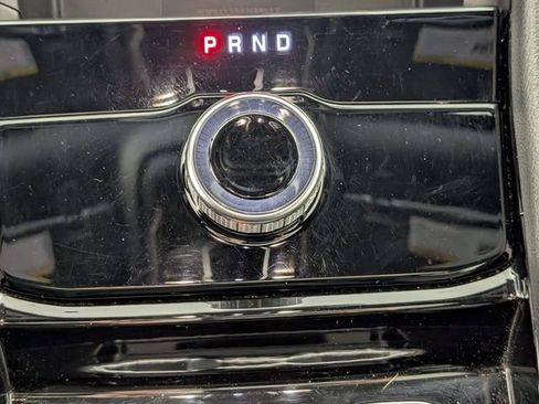 Used 2023 Jeep Grand Cherokee Altitude image 23