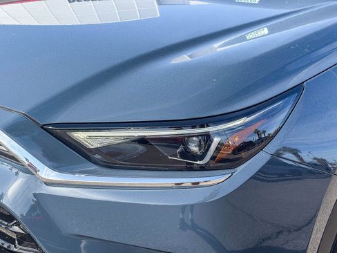 New 2026 Toyota Grand Highlander AWD image 9