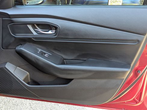 Used 2024 Honda Accord Sport image 28