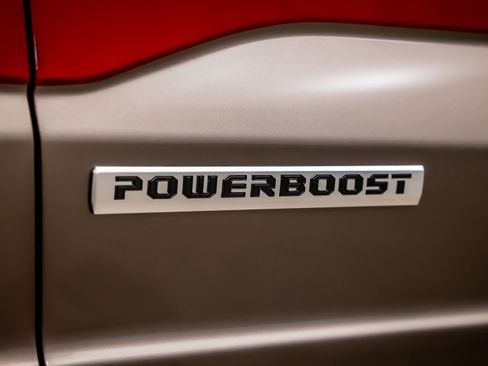 Used 2022 Ford F150 Lariat w/ Equipment Group 502A High AWD/4WD image 21