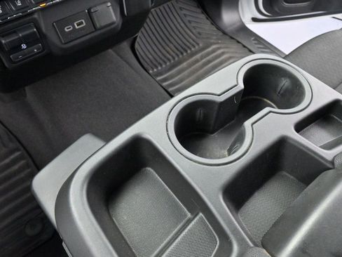 Used 2024 Chevrolet Silverado 2500 Custom w/ Custom Value Package image 24