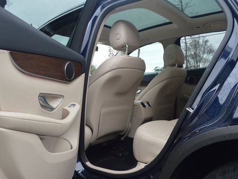 Certified 2022 Mercedes-Benz GLC 300 4MATIC image 28