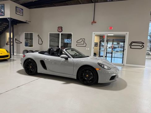 Used 2019 Porsche 718 Boxster RWD image 83