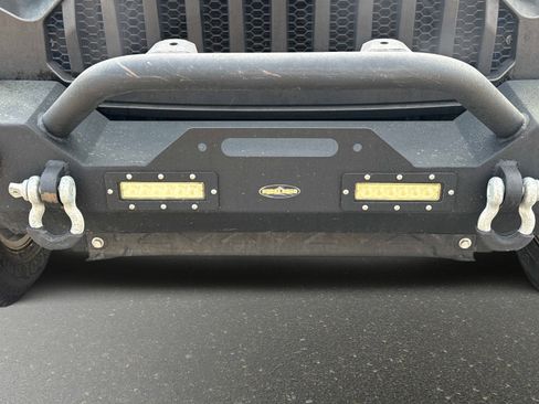 Used 2022 Jeep Gladiator Overland image 13