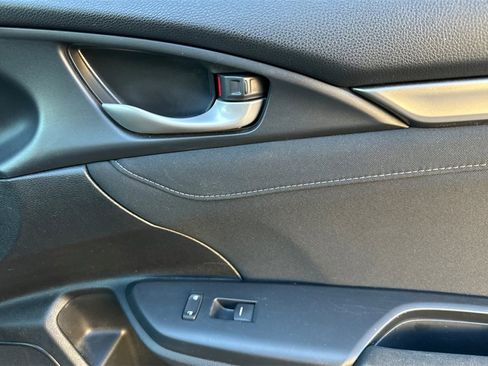 Used 2018 Honda Civic EX image 18