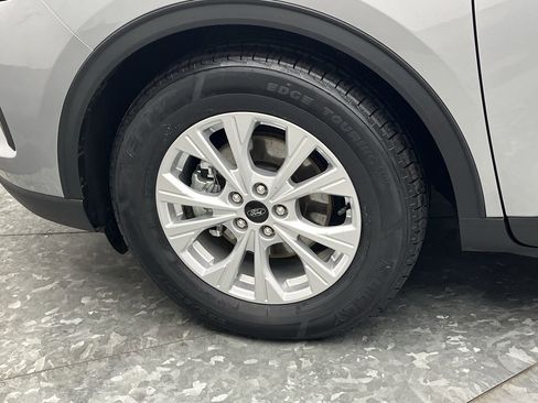 Used 2023 Ford Escape Active w/ Cold Weather Package image 30