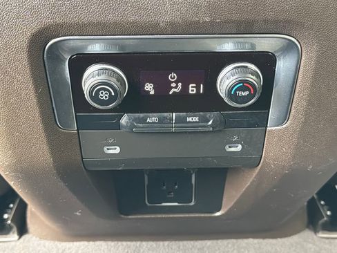 Used 2022 Chevrolet Tahoe LS w/ Driver Alert Package image 9