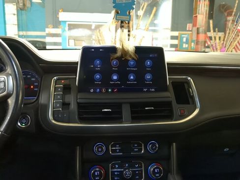 Used 2021 Chevrolet Tahoe LT AWD/4WD image 12