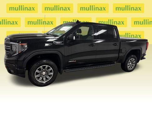 Used 2024 GMC Sierra 1500 AT4 w/ AT4 Premium Package image 9