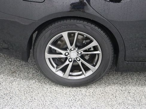 Used 2017 INFINITI Q50 Signature Edition RWD image 6