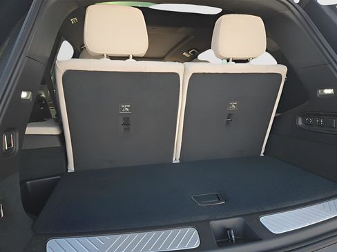 New 2026 Cadillac Vistiq Luxury image 30