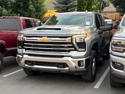 Certified 2024 Chevrolet Silverado 2500 LTZ AWD/4WD image 2