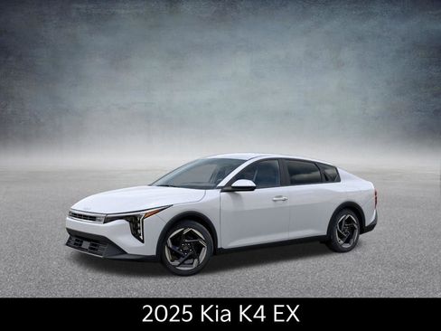 New 2025 Kia K4 EX image 3