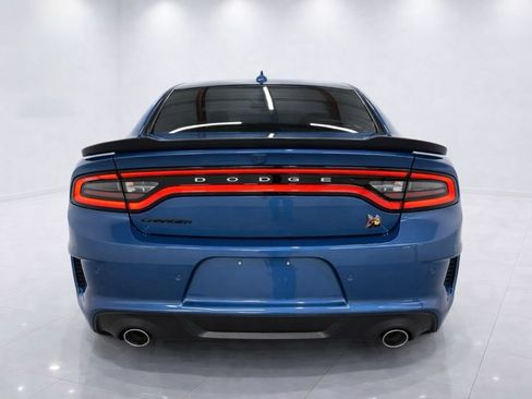 Used 2022 Dodge Charger Scat Pack RWD image 9
