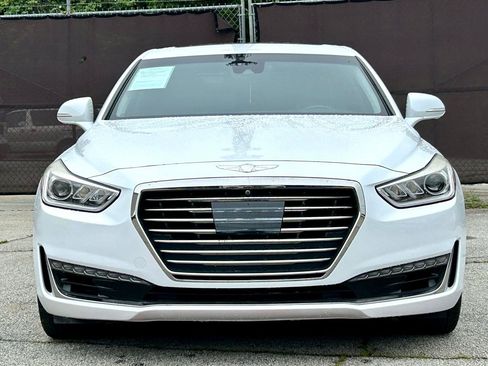 Used 2019 Genesis G90 5.0 Ultimate RWD image 3