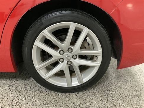 Used 2014 Lexus CT 200h FWD image 11