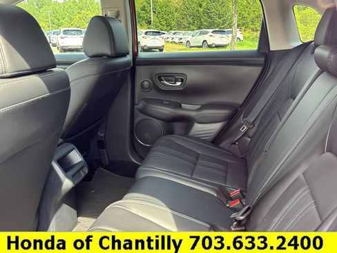 Used 2024 Honda HR-V EX-L image 30