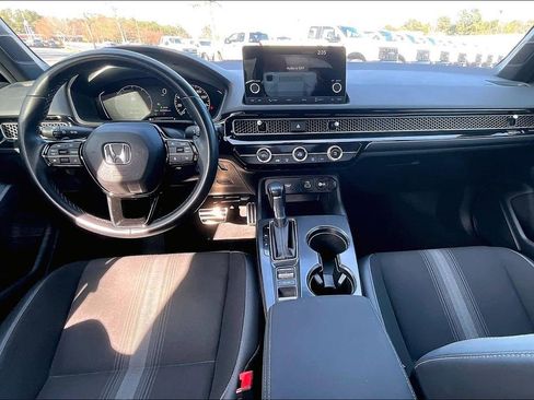 Used 2022 Honda Civic Sport image 15