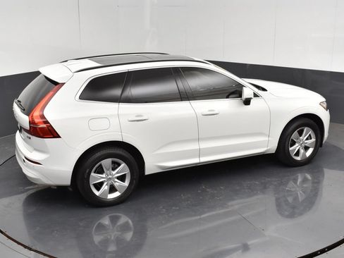 Used 2022 Volvo XC60 B5 Momentum AWD/4WD image 29