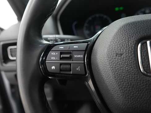 Used 2023 Honda Civic Sport image 25