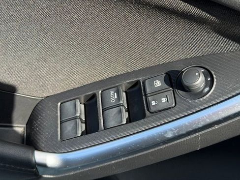 Used 2016 MAZDA CX-5 Touring w/ Bose/Moonroof Package FWD image 18