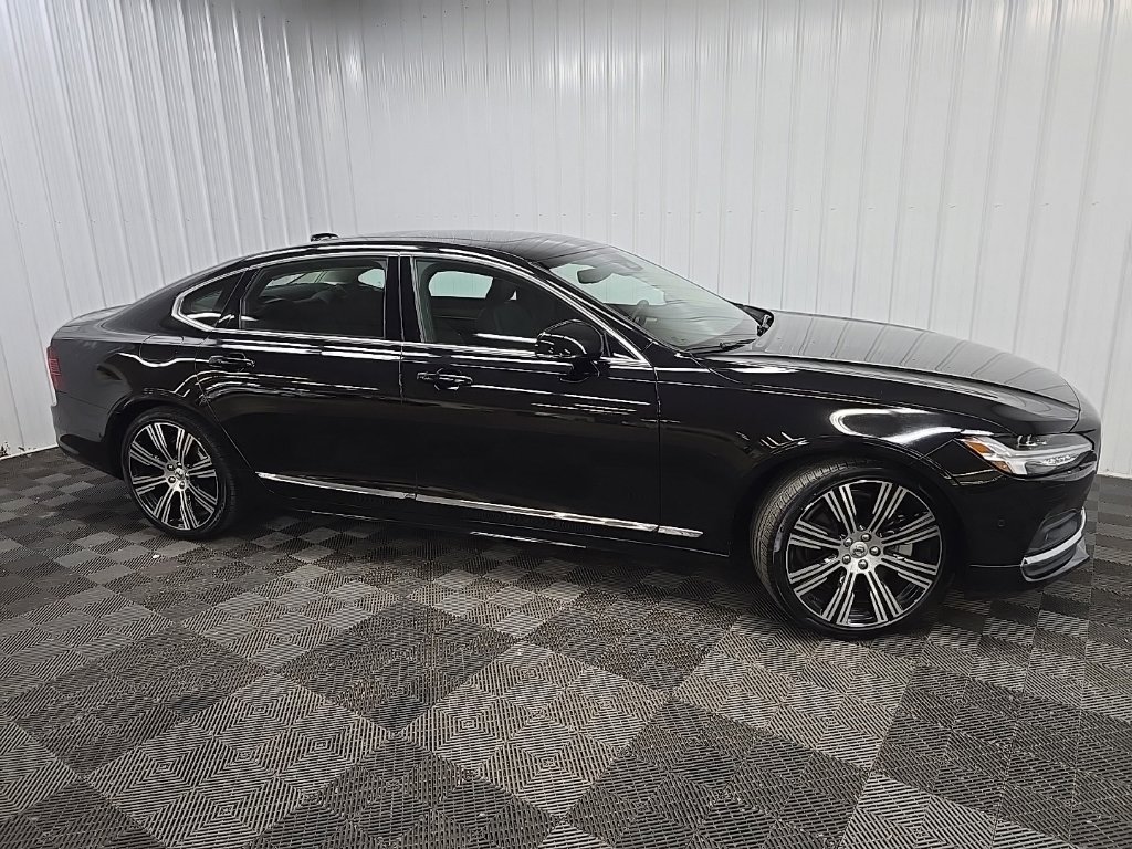 Used 2025 Volvo S90 B6 Plus AWD/4WD image 1