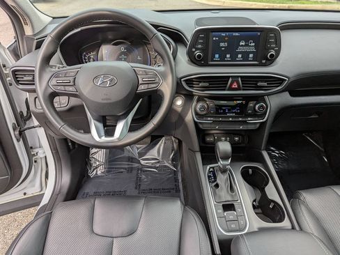 Used 2020 Hyundai Santa Fe SEL FWD image 20