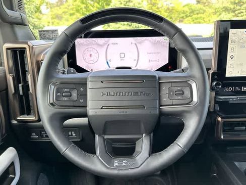 Used 2024 GMC Hummer EV 2X AWD/4WD image 7