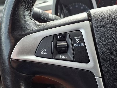 Used 2016 Chevrolet Equinox LTZ w/ Enhanced Convenience Package FWD image 23