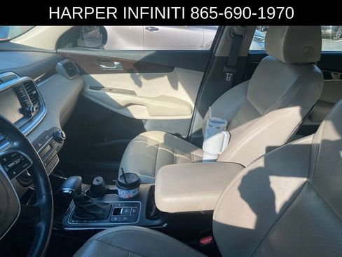 Used 2019 Kia Sorento EX w/ EX Touring Package AWD/4WD image 5