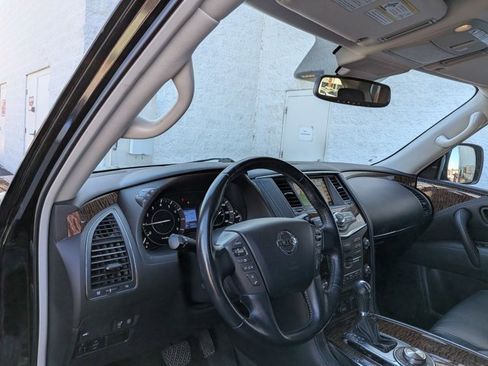 Used 2019 Nissan Armada SL w/ Premium Package image 9