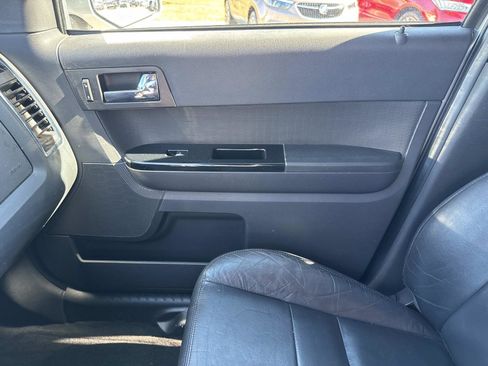 Used 2012 Ford Escape Limited image 25